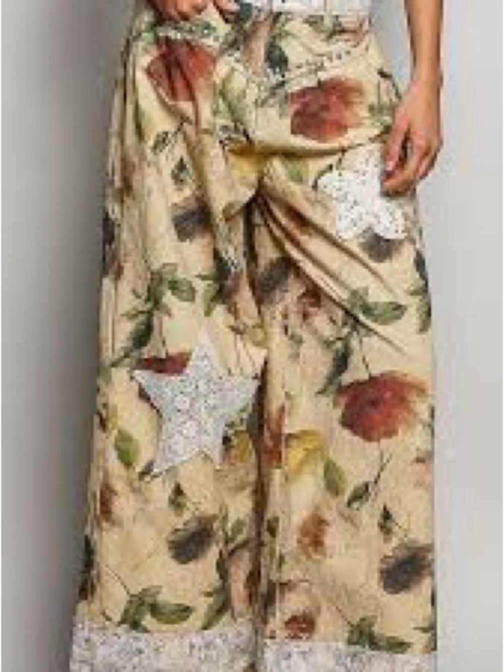 POL Beige Mixed Floral & Crochet Patchwork Star Boho Pants size Small